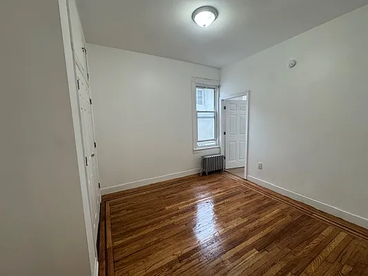 Rented by Evergreen Realty & Investments | media 2