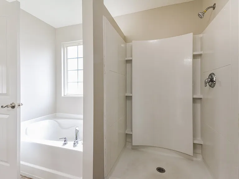 320 Birchclay Point N — Photo 12