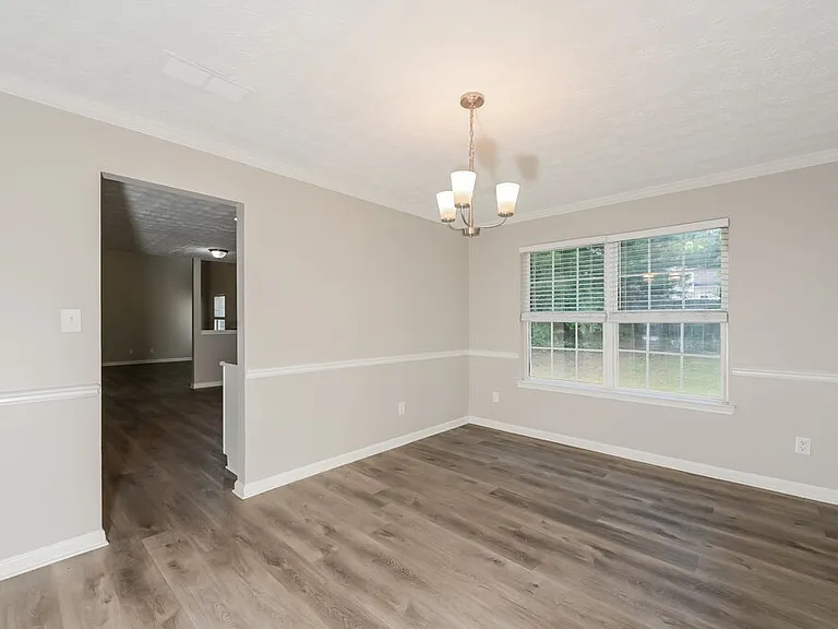 7023 Red Maple Ln — Photo 5