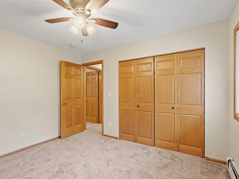 2156-3 bedroom 1