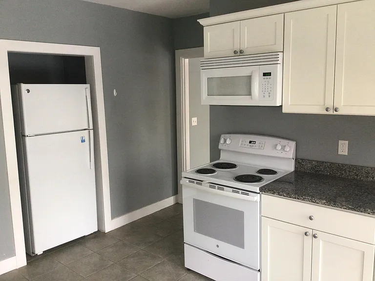 530 Stevens Ave #3 — Photo 9