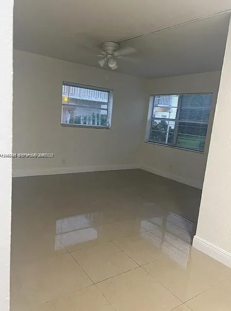 Marlboro Estates Condo — Photo 3