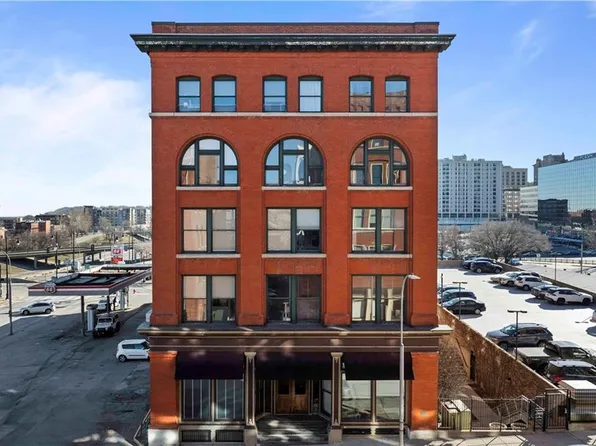 609 Central St APT 1103, Kansas City, MO 64105