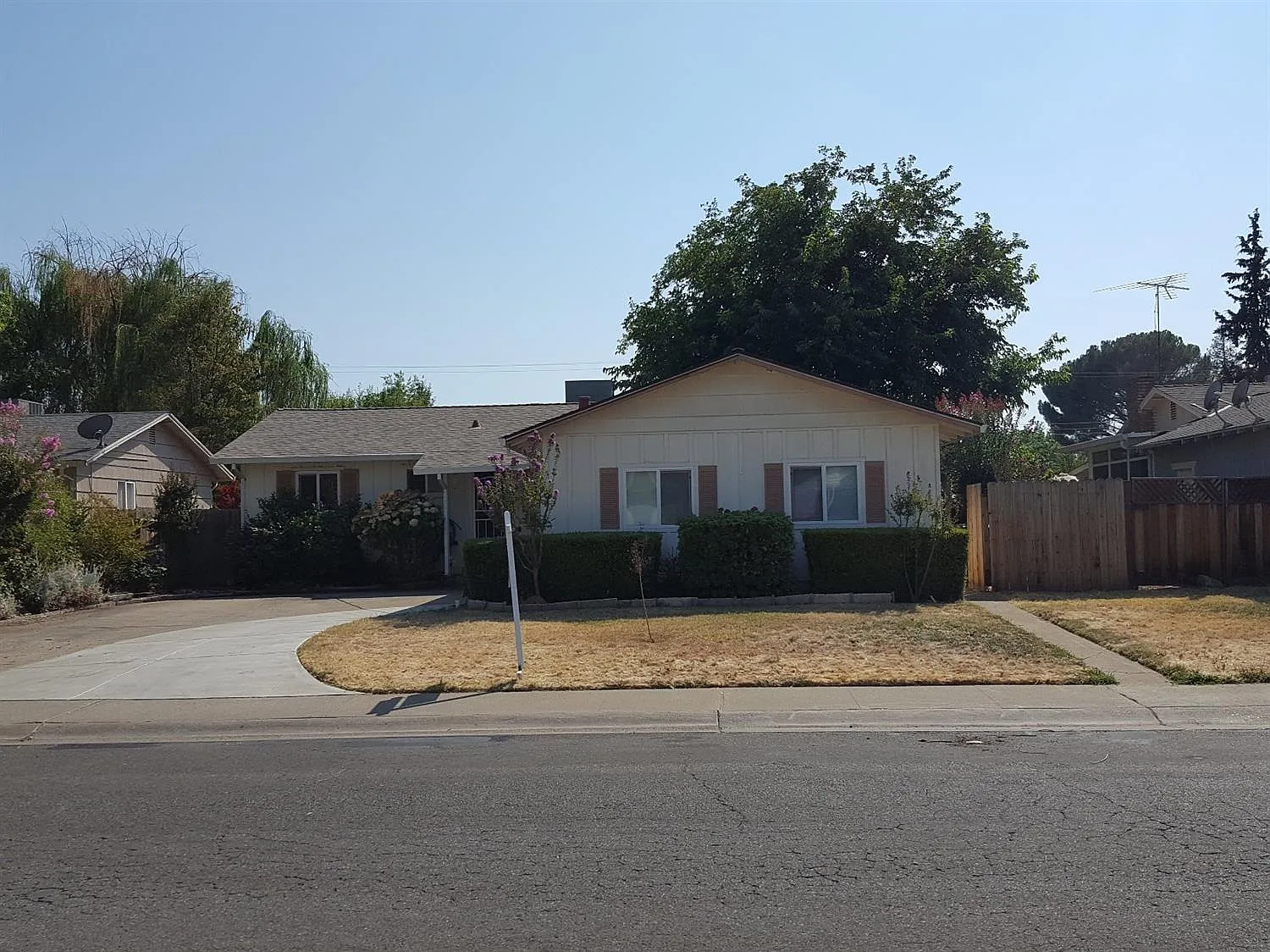 10606 Beclan Dr photo 1
