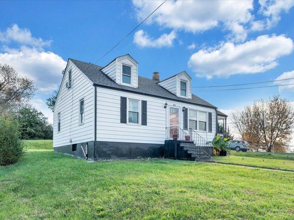 200 Goodwin Ave, Salem, VA 24153