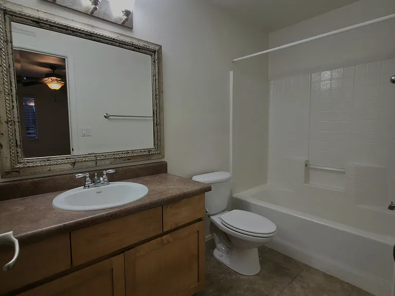 1185 W University Ave #13 — Photo 5