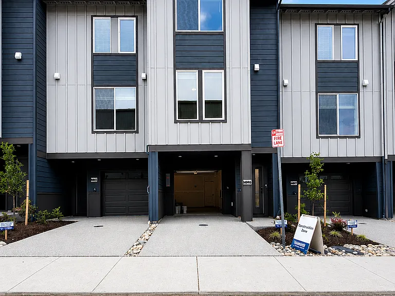 14707 87th Ave SE #MM5 — Photo 1