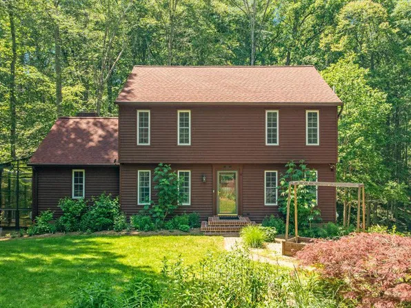 7231 Kings Arm Dr, Manassas, VA 20112