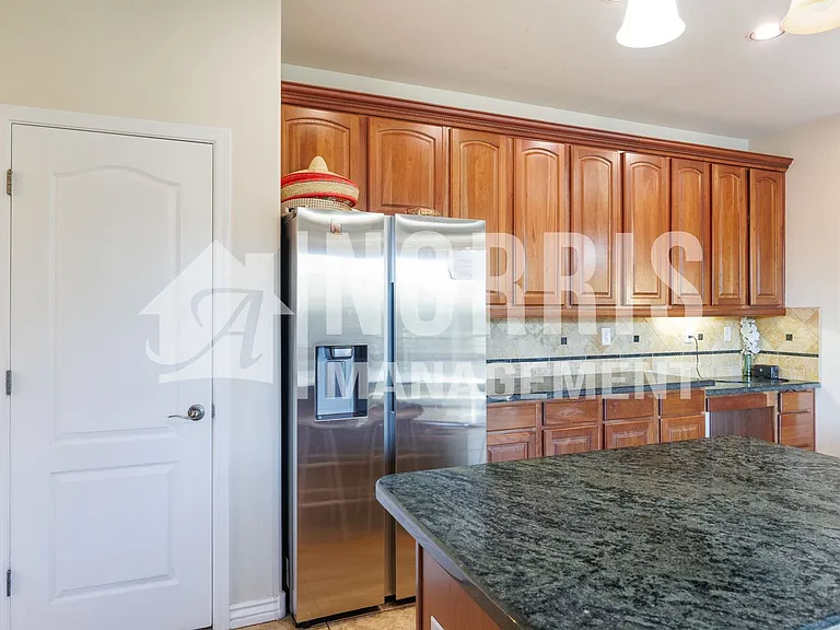 311 W Blue Lagoon Dr — Photo 26