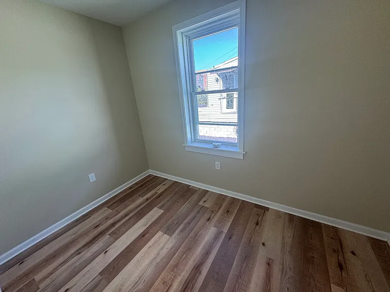 106 Gist St #2 — Photo 4