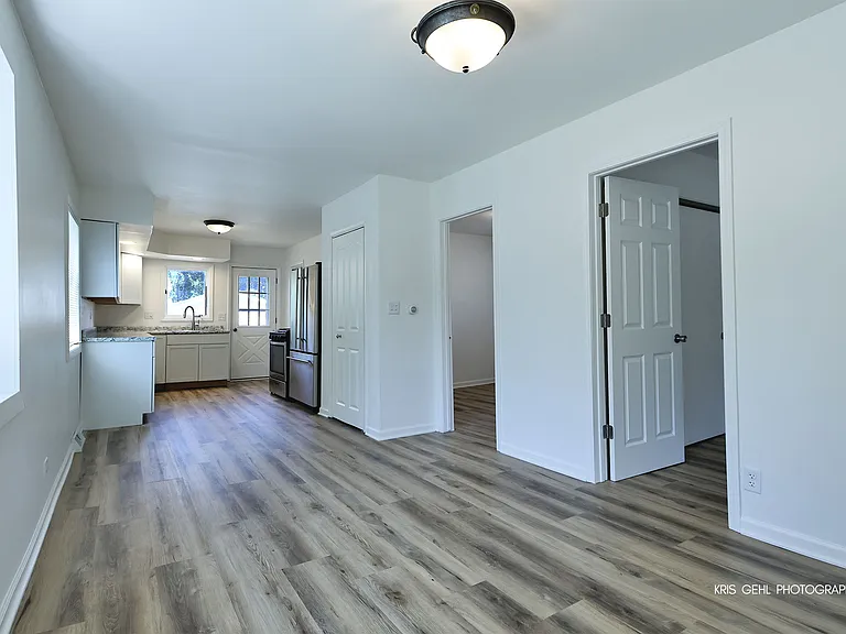 26415 W Ingleside Shore Rd — Photo 3