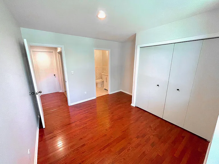 2006 Wealthy St SE #107 — Photo 11