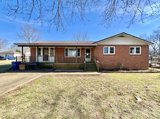 112 Smith Ave, Huntland, TN 37345