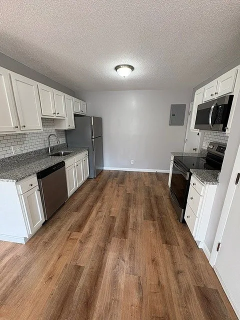 125A Littleton Rd #16