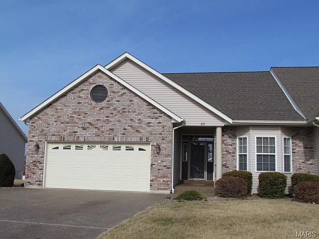 1st image of 315 Royal Bluff Ct