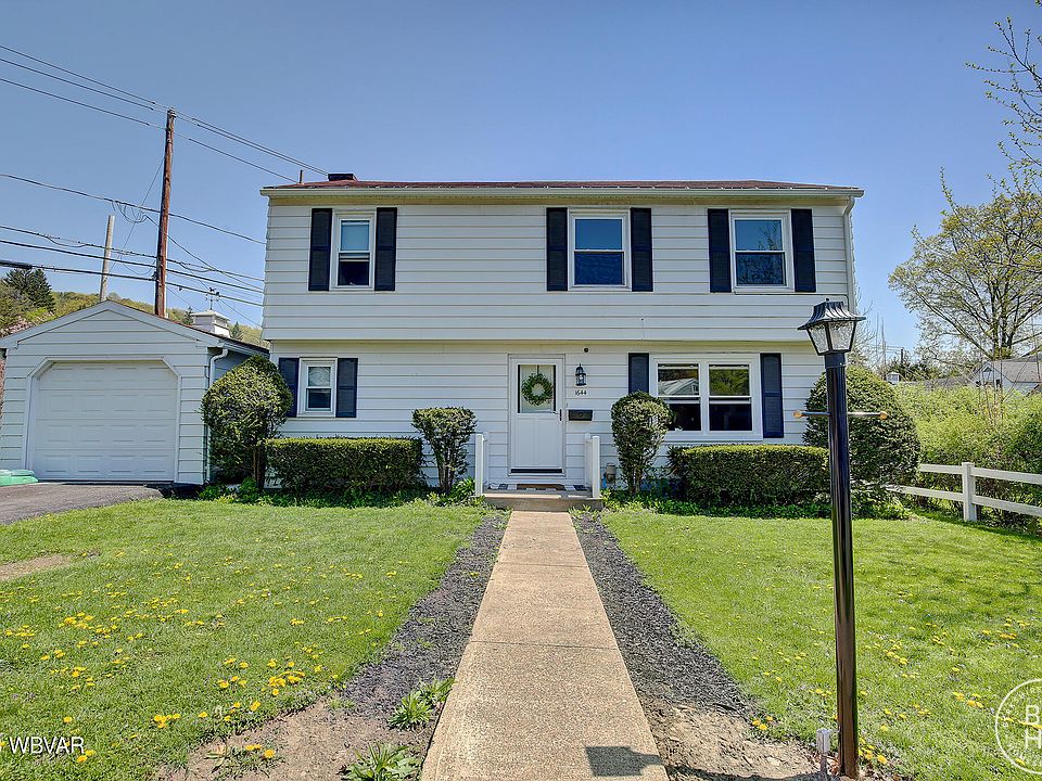1st image of 1644 Elmira St