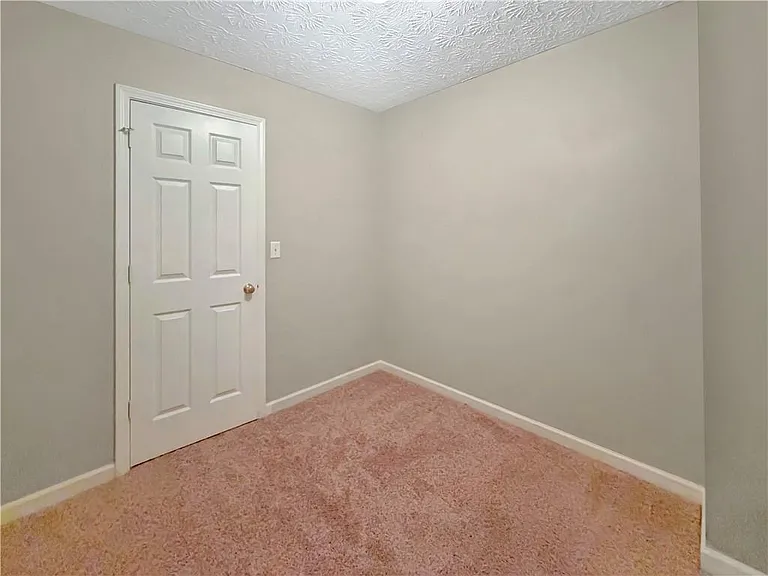 1210 Skylar Ridge Cir — Photo 29
