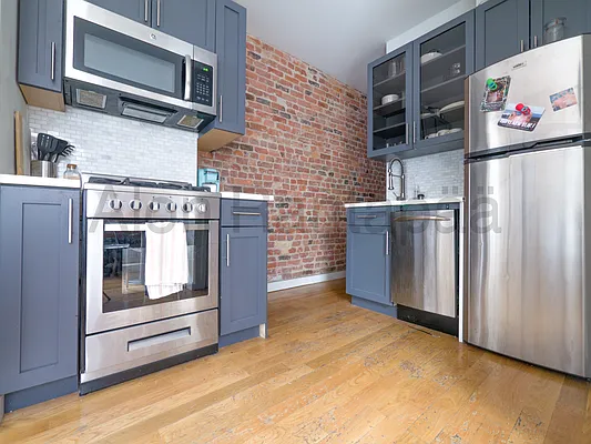 Rented by (Legacy) NY Quality Living Uptown | media 27