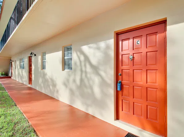 1989 SW PALM CITY Road #C, Stuart, FL 34994