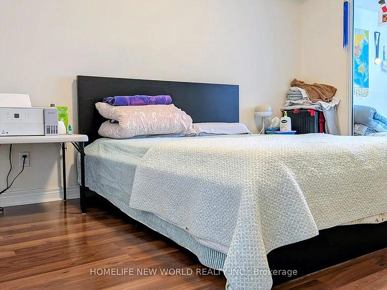 18 Parkview Ave #2515 — Photo 10