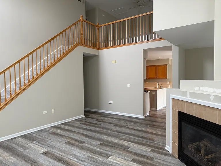 54 Rolling Oaks Rd #D — Photo 3
