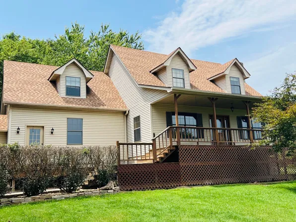 1635 Punch Ln, Batesville, AR 72501