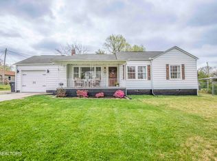 302 Hamilton Rd, Knoxville, TN 37920