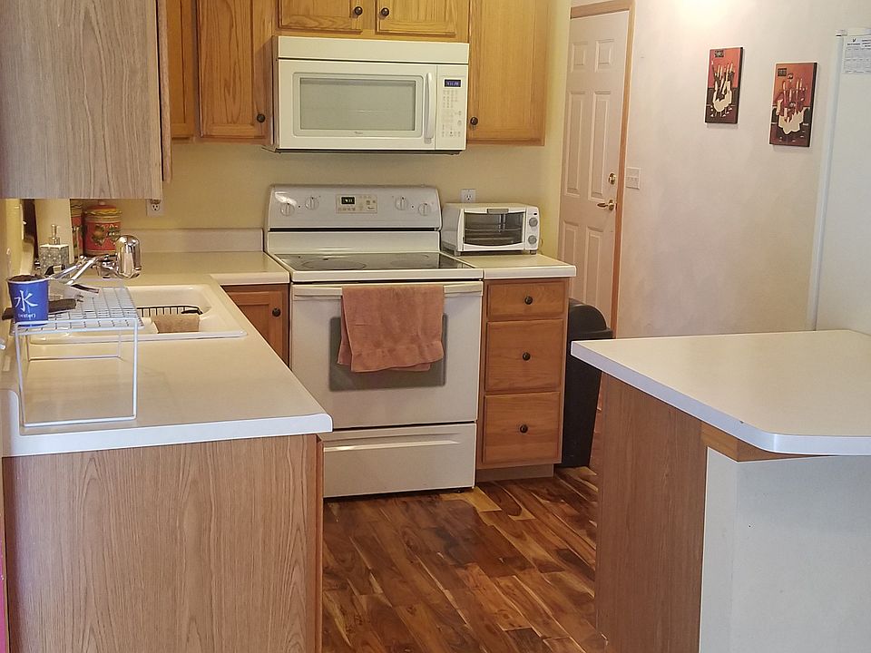 1st image of 526 N Brad Ct