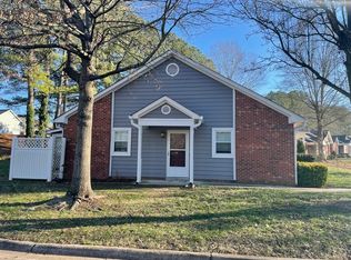 503 Huntington Park Dr, Morrisville, NC 27560