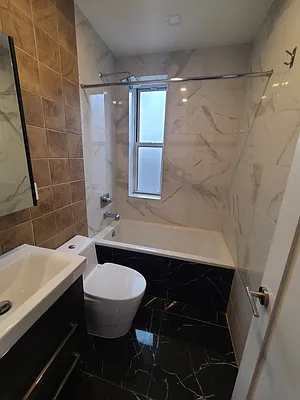 Rented by The Hamilton Group | media 12