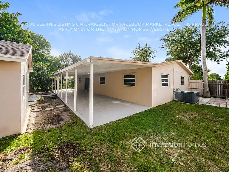 1612 NW 5th St — Photo 16