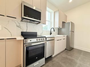 72-48 66th St #3L, Ridgewood, NY 11385