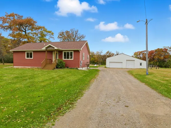 3135 Quarry Rd NE, Sauk Rapids, MN 56379