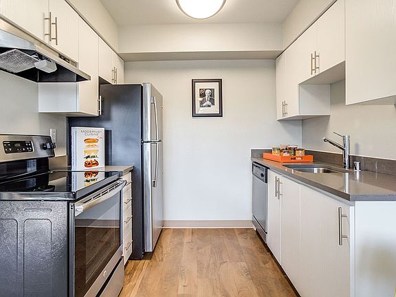3rd image of 2413 Cliffside Ln NW #302