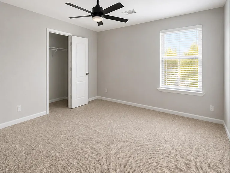 10850 Redstone Ct — Photo 5