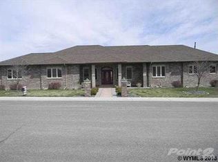 1500 Goodrich Dr, Lander, WY 82520