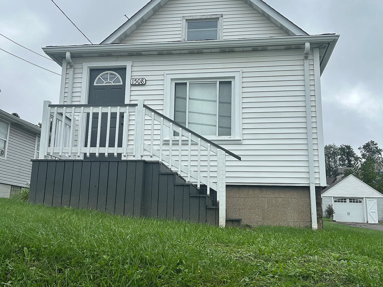 3 bed, 1388 sqft, $1,500 — Photo 1