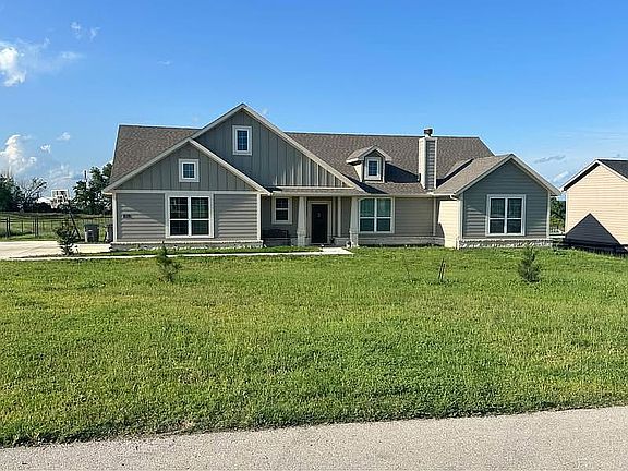 2nd image of 1011 Northern Oaks Ct
