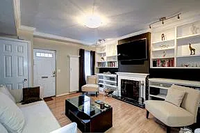 3 bed, 3.5 bath, 1900 sqft, $4,850 — Photo 3