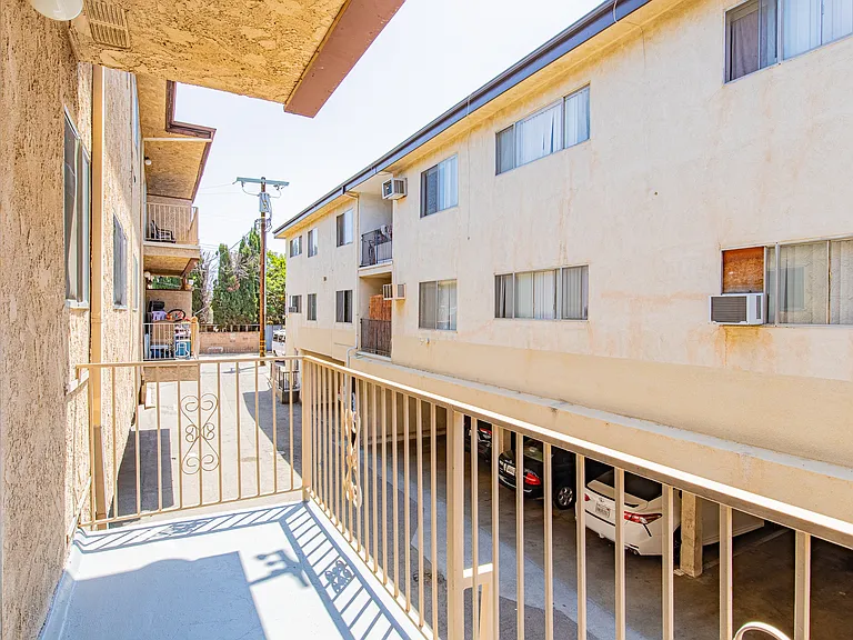Northgate Apartments — Photo 24