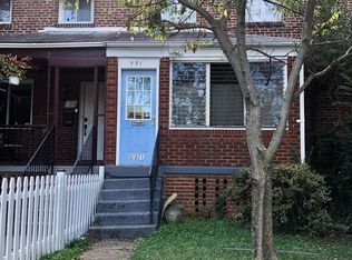 221 Evans Ln, Alexandria, VA 22305