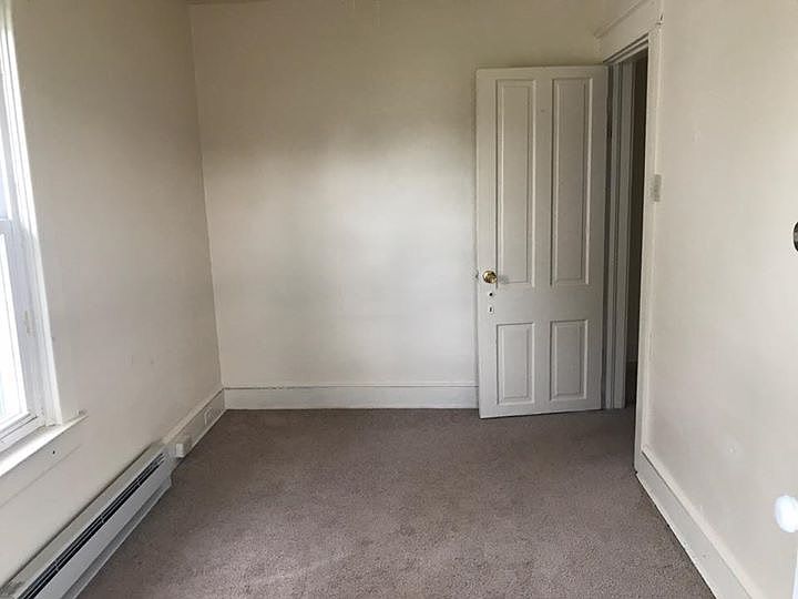 2nd image of 251 S Walnut St