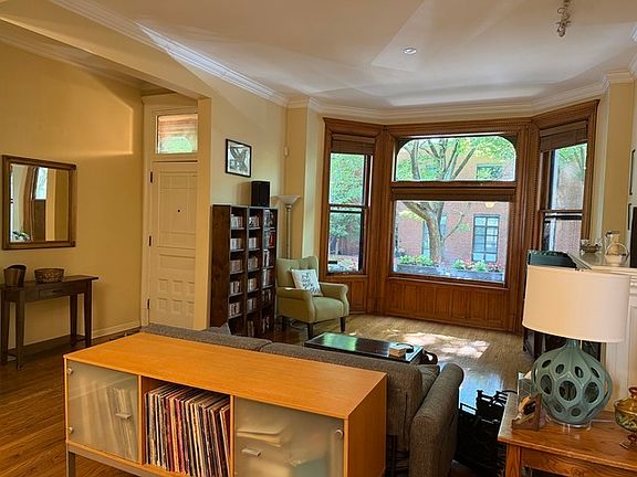 3rd image of 1940 N Cleveland Ave APT 2