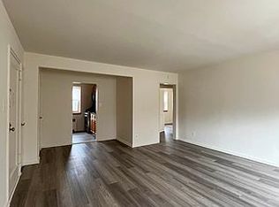 451 Howard Ave #3B, Staten Island, NY 10301