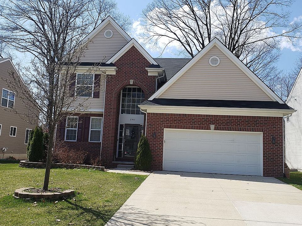 1st image of 21451 Riverwalk Ct