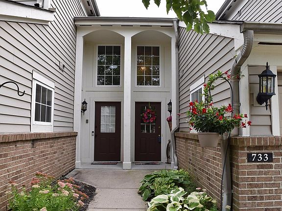 2nd image of 733 Southmeadow Cir