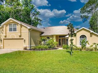 27 Woodstone Ln, Palm Coast, FL 32164