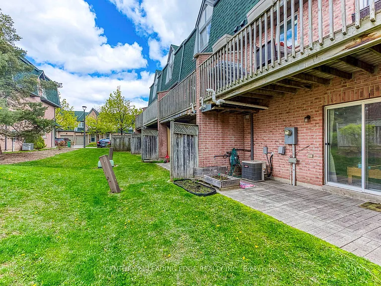 2945 Thomas St #124 — Photo 33