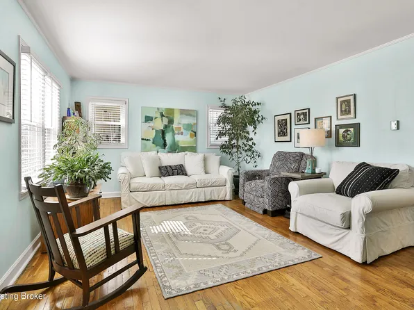 232 Boston Dr, Versailles, KY 40383