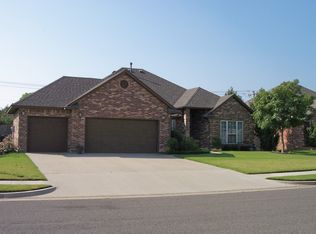 2424 SW 96th St, Oklahoma City, OK 73159